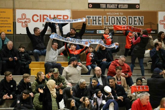 Lions fans scarves v Bristol Flyers